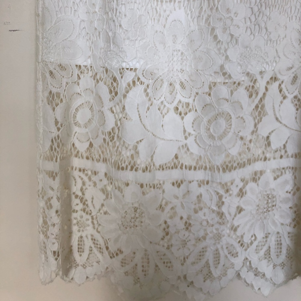 Lace midi skirt - Picture 2 of 3